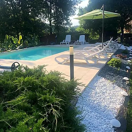 Les Plantous De Severo 4* Cénac-et-Saint-Julien