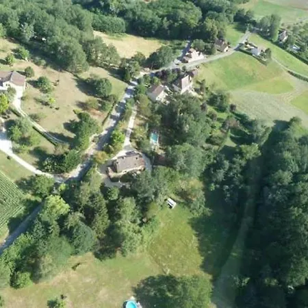 Bed & Breakfast Les Plantous De Severo 4*