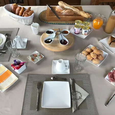Alojamento de Acomodação e Pequeno-almoço Les Plantous De Severo 4*